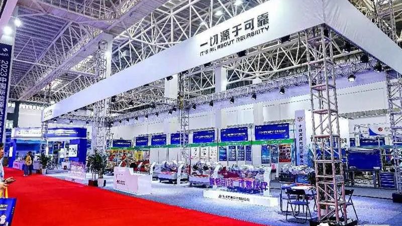 变速箱油散热器配件型号分类解析**